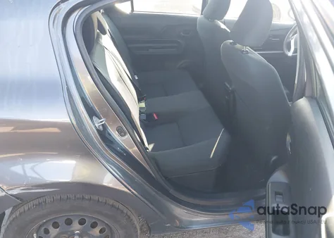 2015 Toyota Prius C Two from USA, damaged, VIN JTDKDTB35F1111152